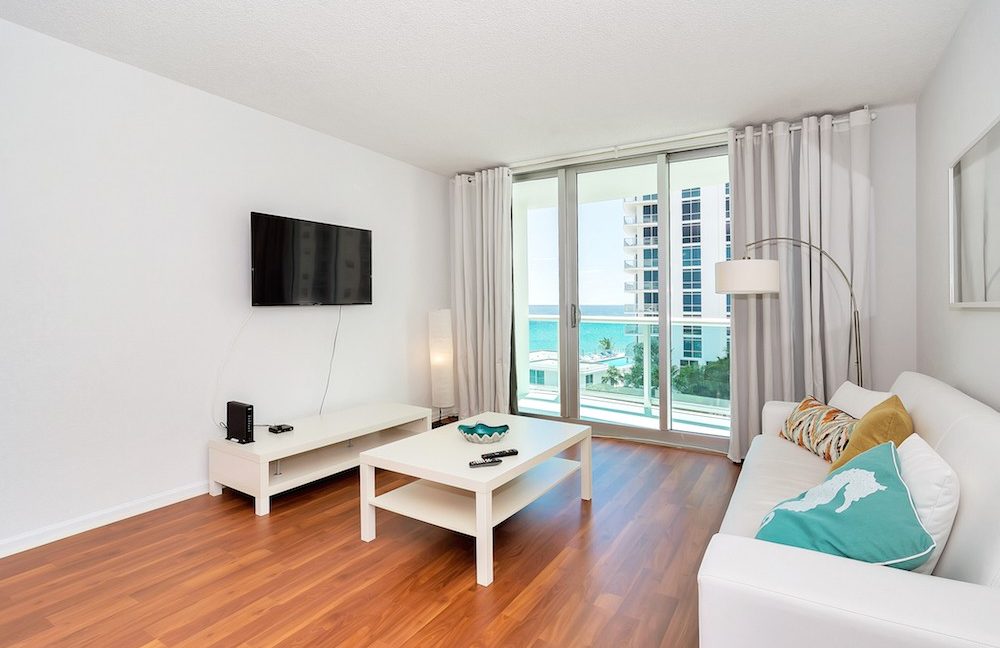 Tualquilerenmiami 739H3