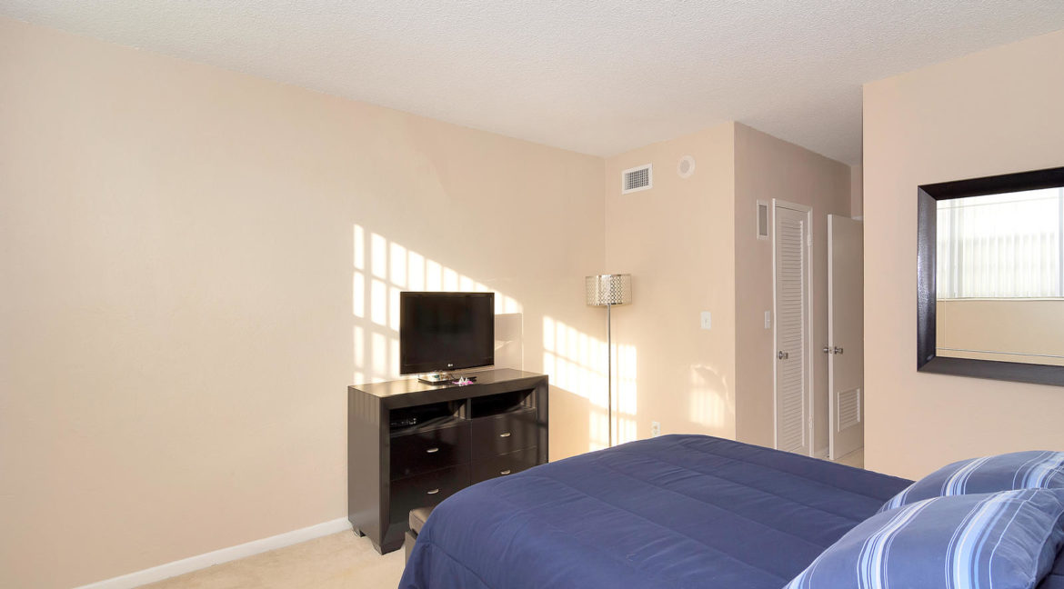 Tualquilerenmiami Ocean R610